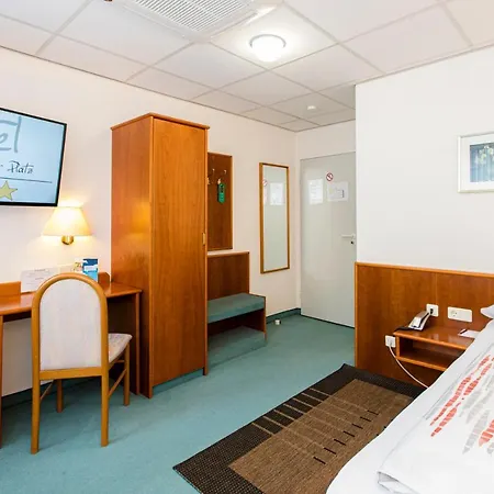 Am Duesseldorfer Platz Hotel Ratingen