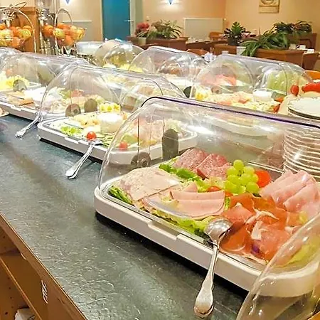 杜塞尔多夫广场酒店 酒店 3*