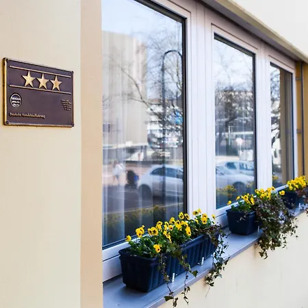 Am Duesseldorfer Platz Szálloda