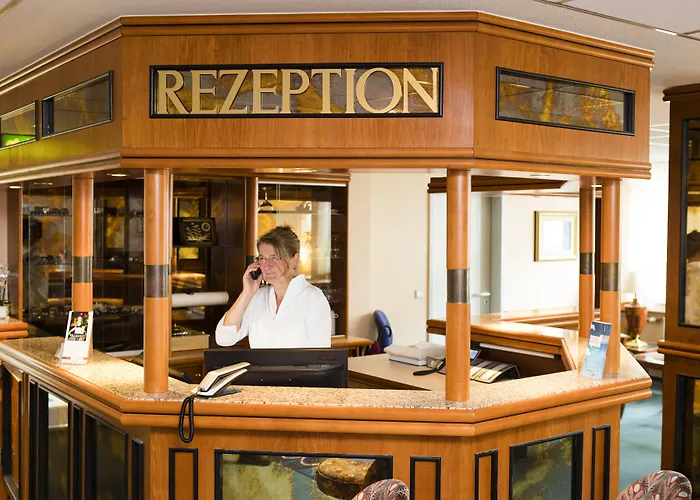 Am Duesseldorfer Platz 3*