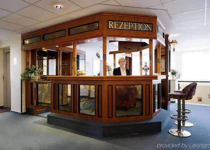 Am Duesseldorfer Platz Hotel 3*